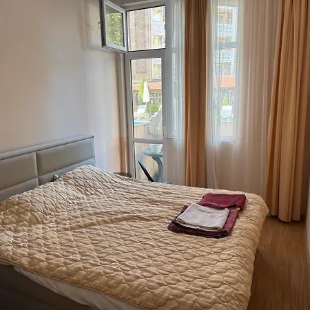 центр солнечного берега Σάνι Μπιτς